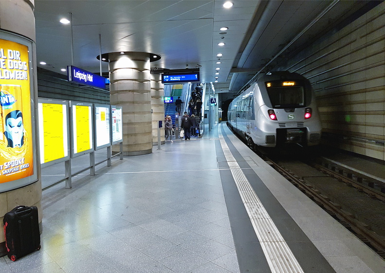 RX_08135c_Hauptbahnhof.jpg