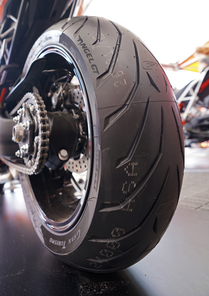 Moto_GP_09129c_KTM.jpg