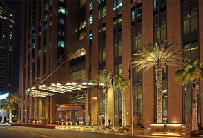 0870 91 08633c Shangri La