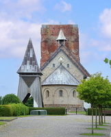 24 08736c Alte Kirche