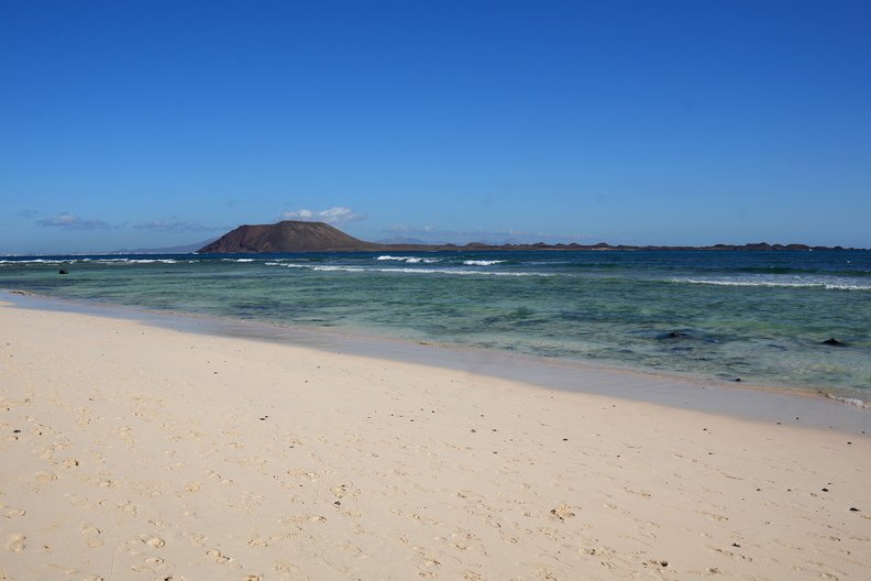 12_08366b_Strand.jpg